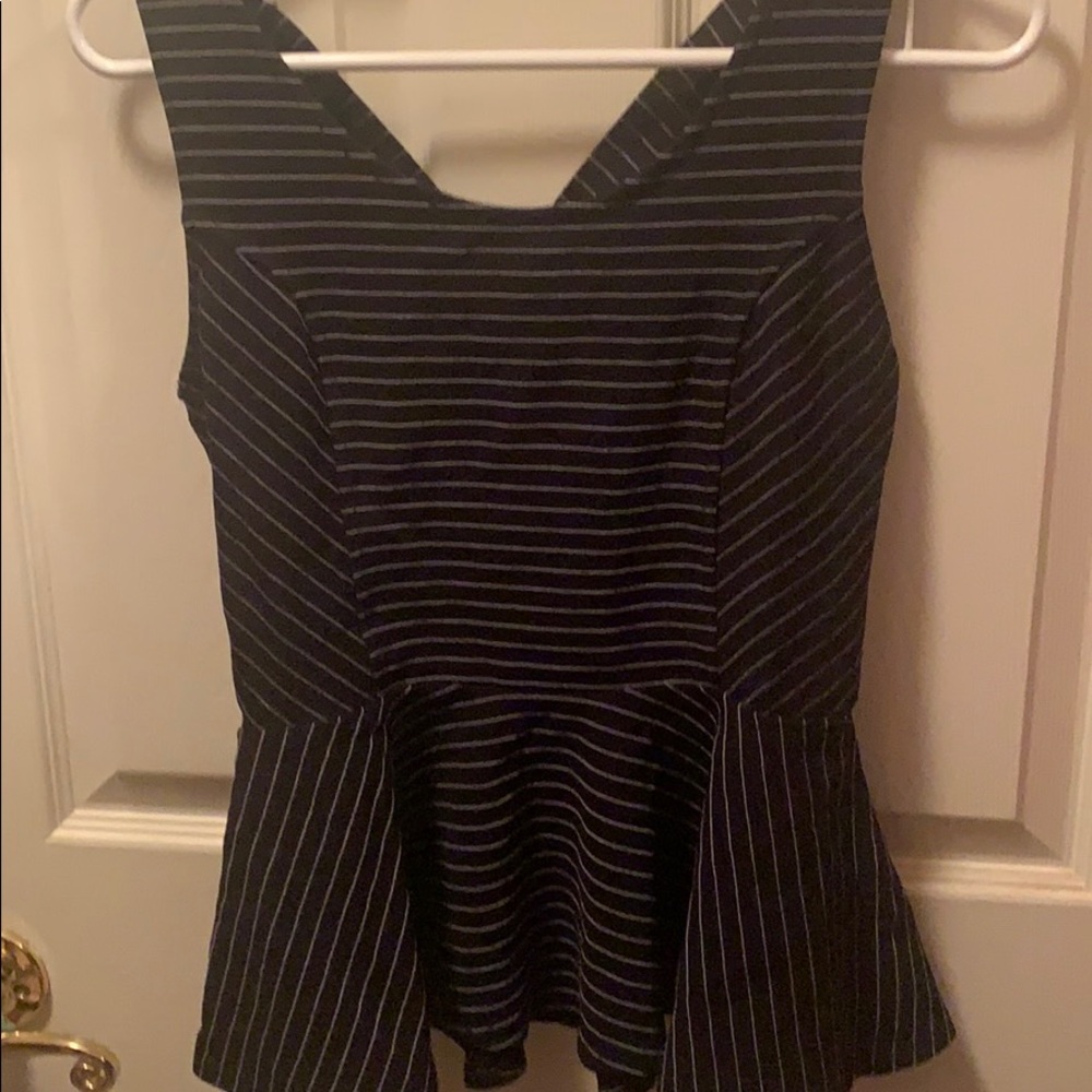 Never worn medium top